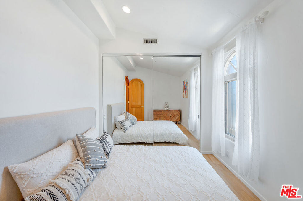 23620 Malibu Colony Road Property Photo 48