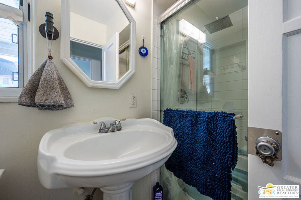 1419 E San Jacinto Way Property Photo 19