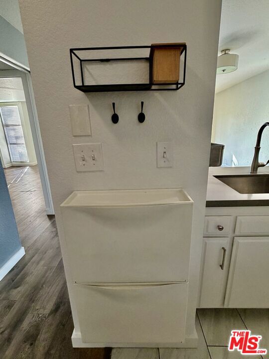 630 N Grand Avenue 203 Property Photo 6