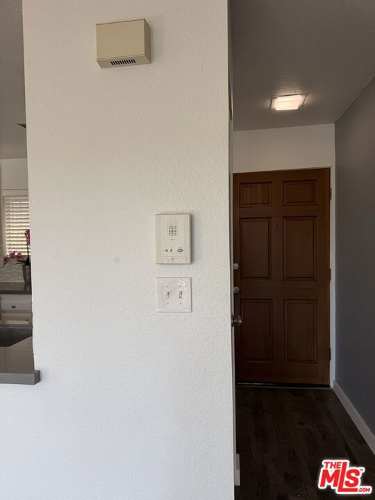 630 N Grand Avenue 203 Property Photo 18