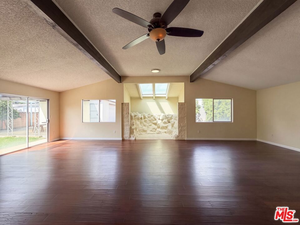 12903 Wingo Street Property Photo 3