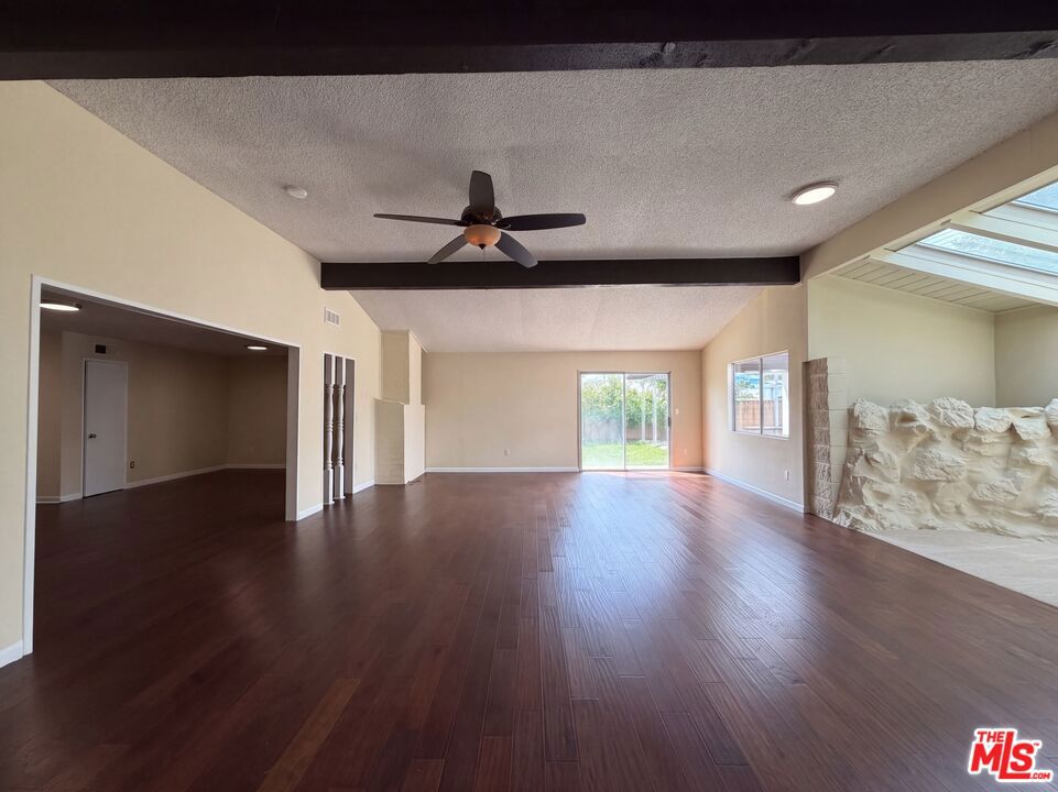12903 Wingo Street Property Photo 14