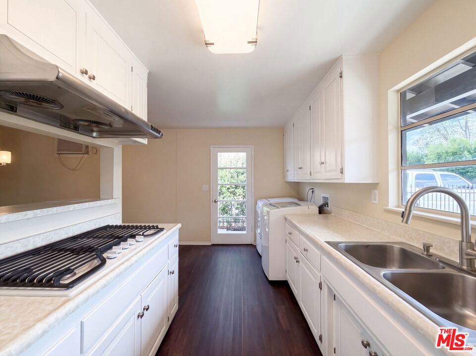 12903 Wingo Street Property Photo 15