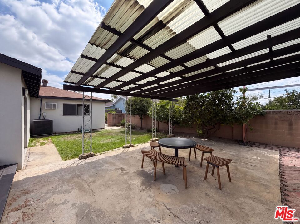 12903 Wingo Street Property Photo 18