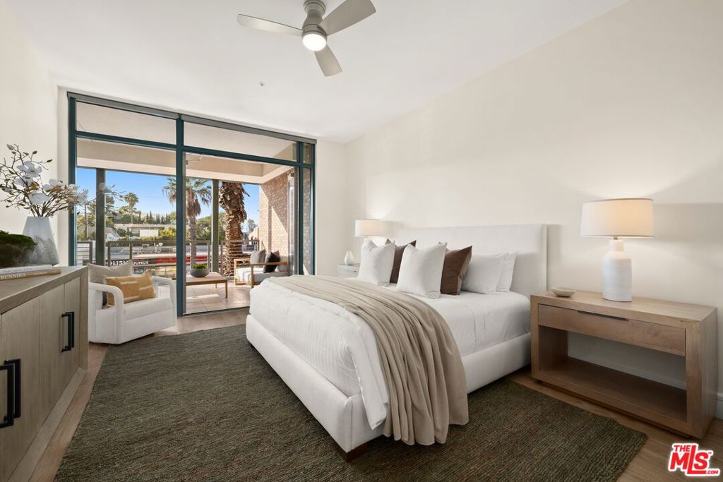 2300 Wilshire Blvd 201 Property Photo 8