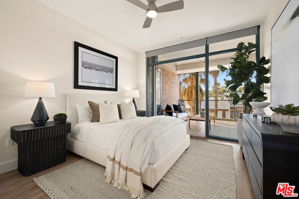 2300 Wilshire Blvd 201 Property Photo 11