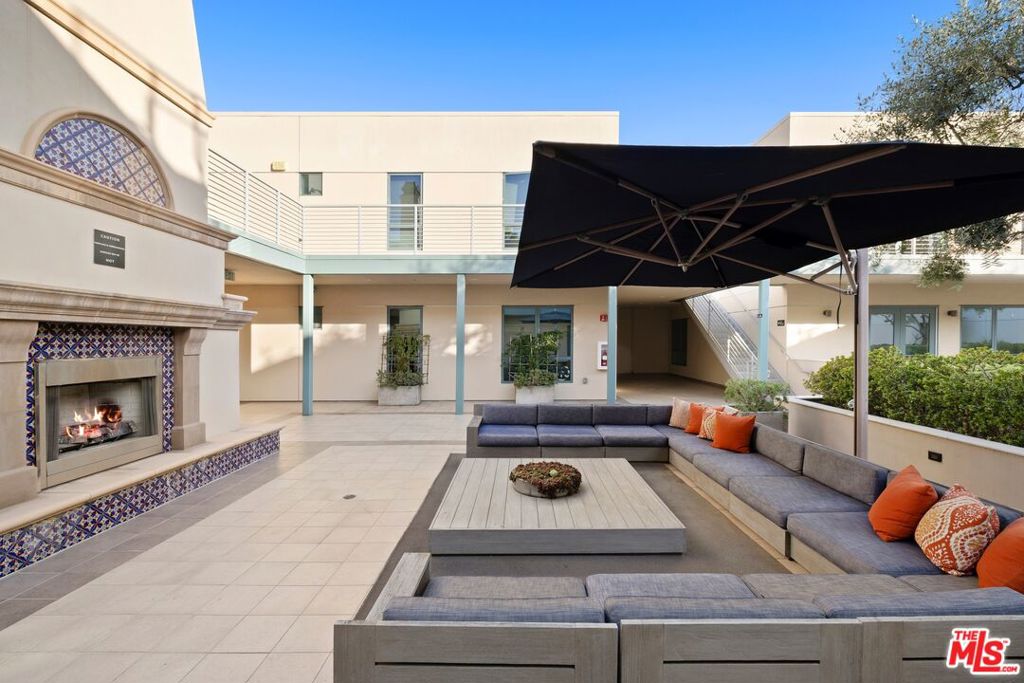 2300 Wilshire Blvd 201 Property Photo 18