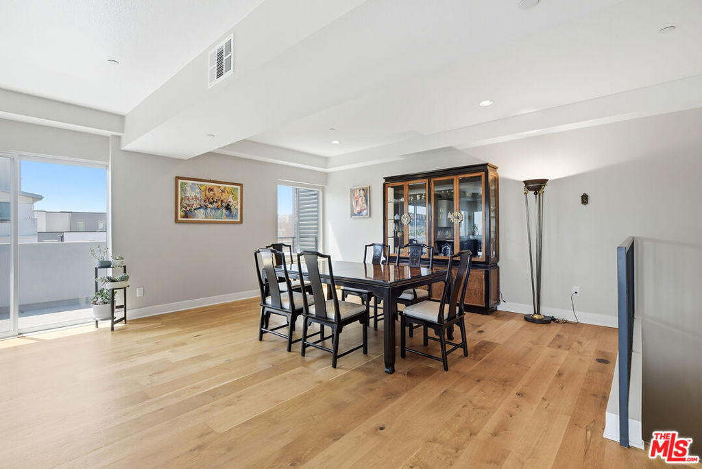 13337 Beach Avenue 403 Property Photo 7