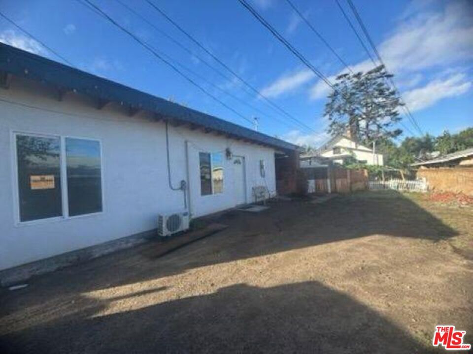 1017 S Washburn Avenue Property Photo 15