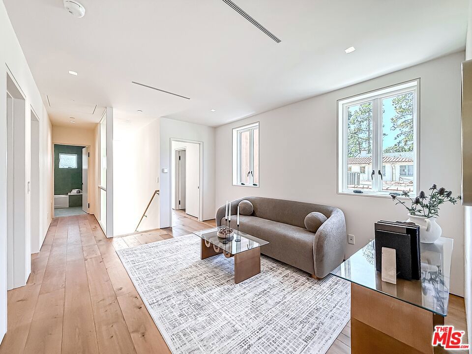 421 19th Street Property Photo 51