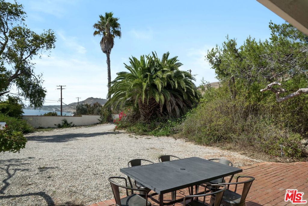 3946 Puerco Canyon Road Property Photo 11
