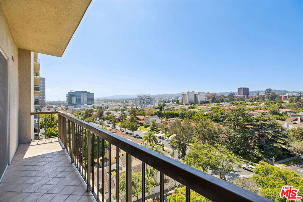 10747 Wilshire Boulevard 1107 Property Photo 16