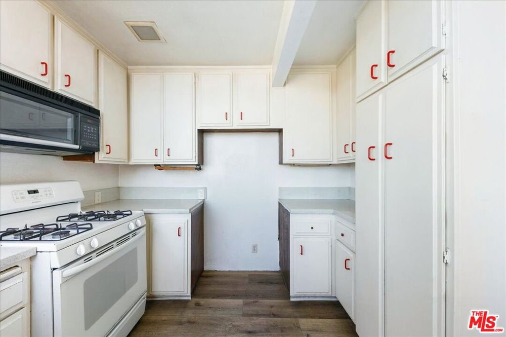 2947 Corral Canyon Road Property Photo 12