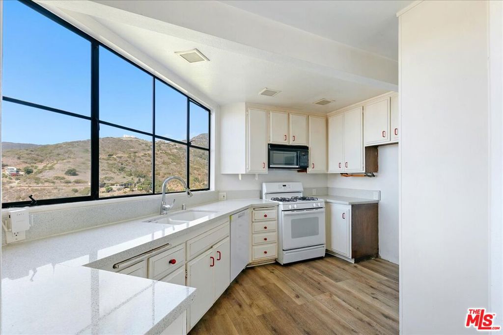 2947 Corral Canyon Road Property Photo 13