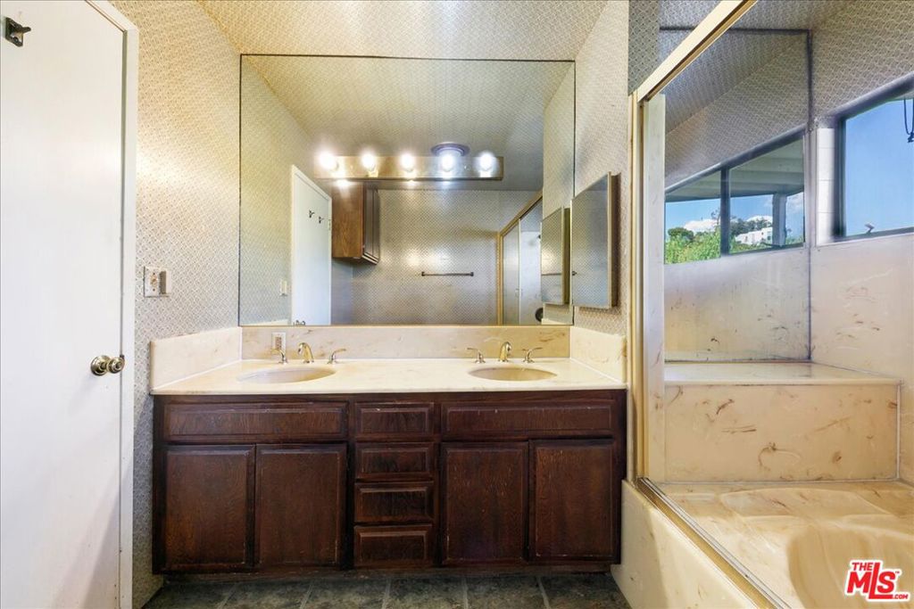 2947 Corral Canyon Road Property Photo 37