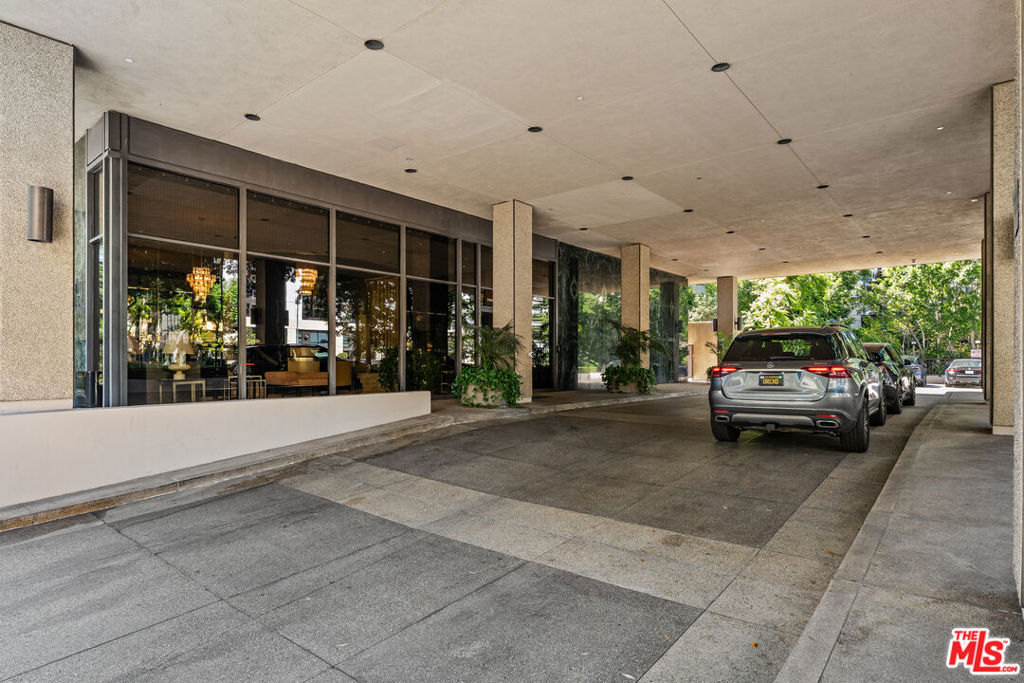 10750 Wilshire Boulevard 401 Property Photo 43