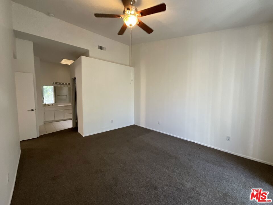 1439 Allin Lane Property Photo 10