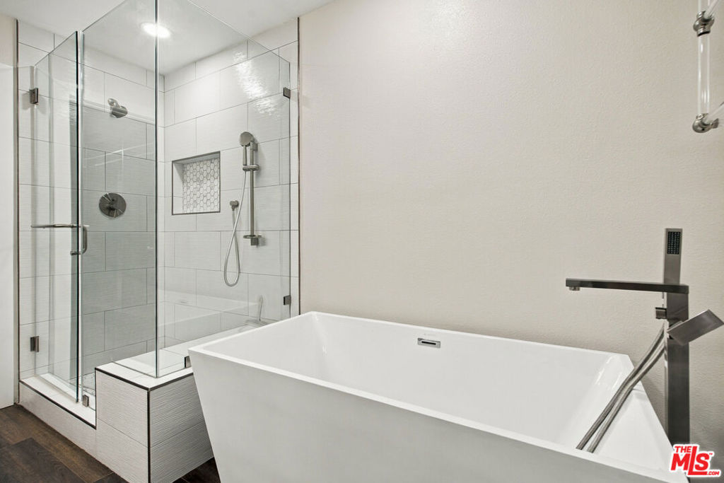 3332 Meadow Oak Drive Property Photo 27