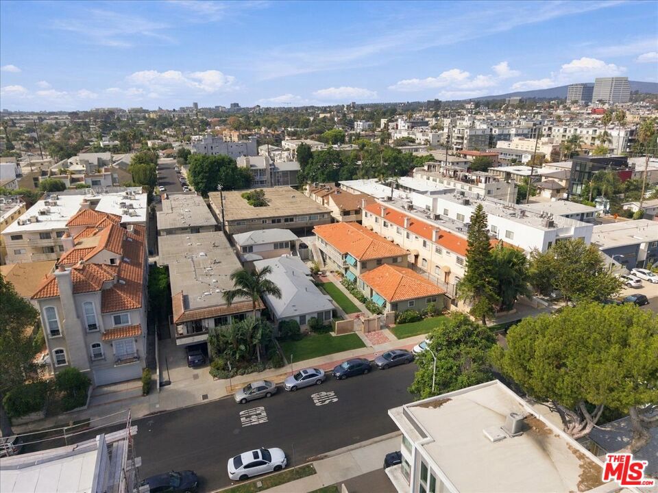 26993585 Property Photo 23
