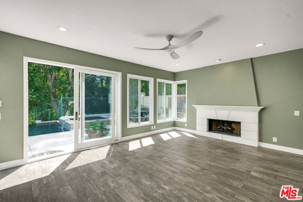 4342 Park Verdi Property Photo 10