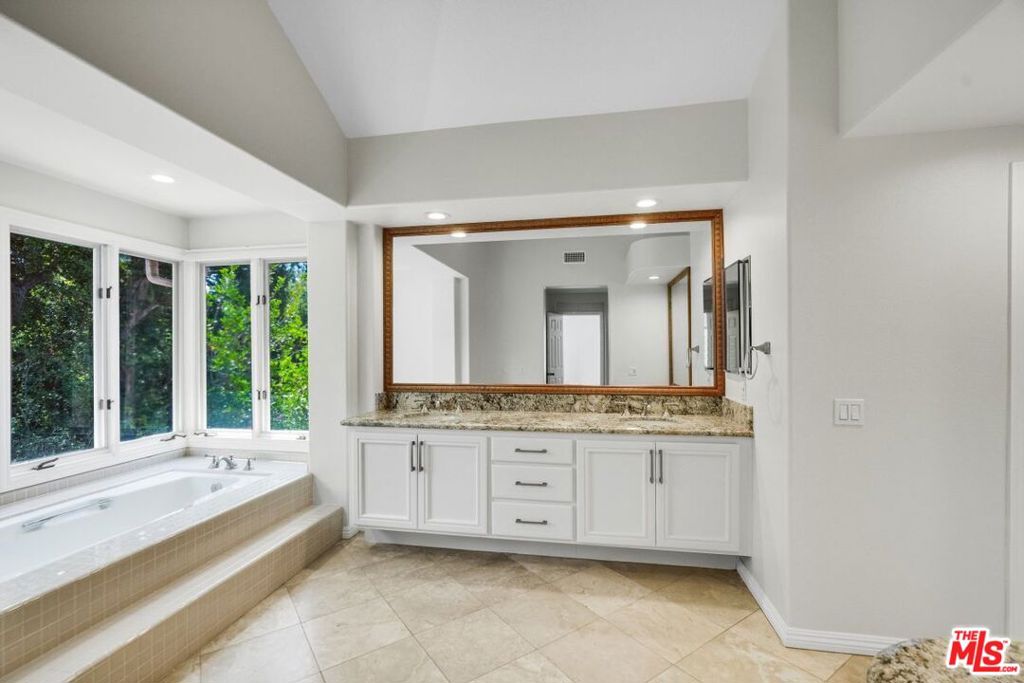 4342 Park Verdi Property Photo 23