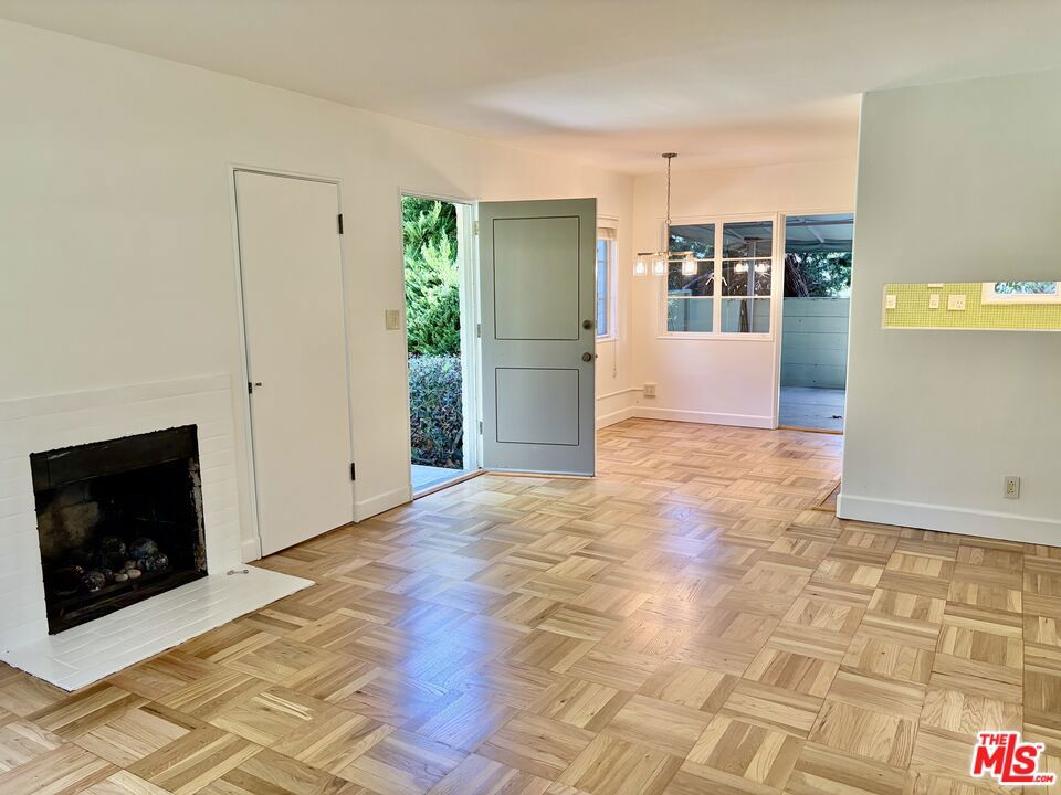 5333 Village Green Property Photo 3