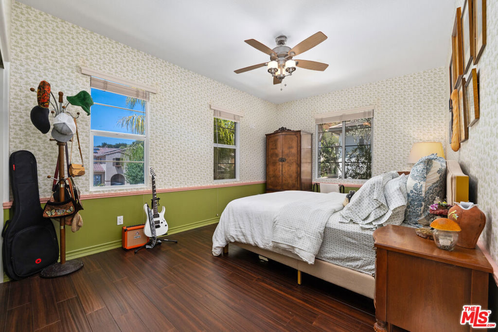 25514 Brighton Place Property Photo 16