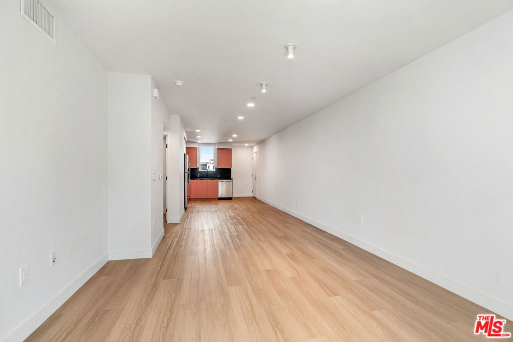 10601 Washington Boulevard 514 Property Photo 5