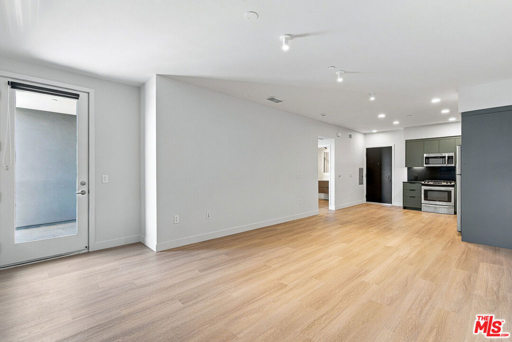 10601 Washington Boulevard 430 Property Photo 8