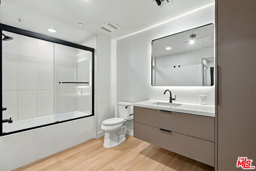 10601 Washington Boulevard 430 Property Photo 15
