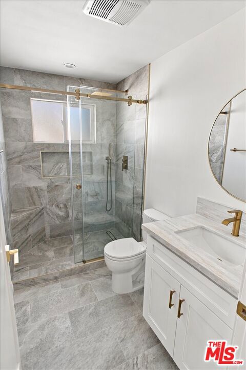 6520 Teesdale Avenue Property Photo 4