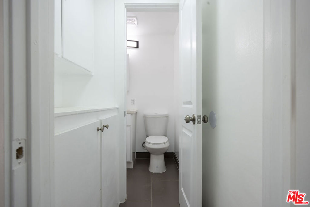 714 Centinela Avenue Property Photo 10
