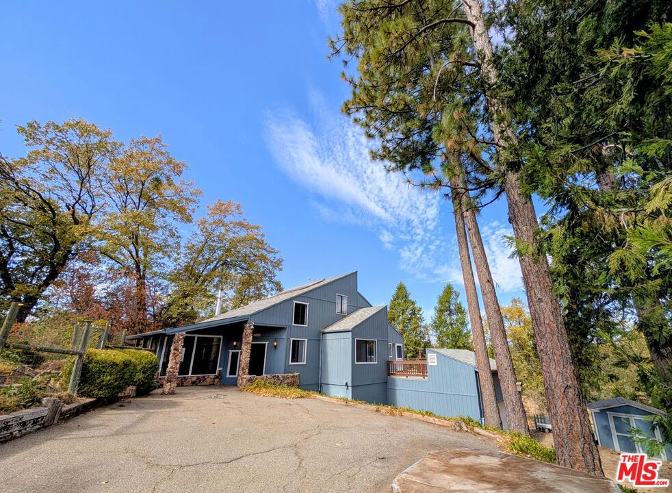 37068 Mudge Ranch Road Property Photo 1