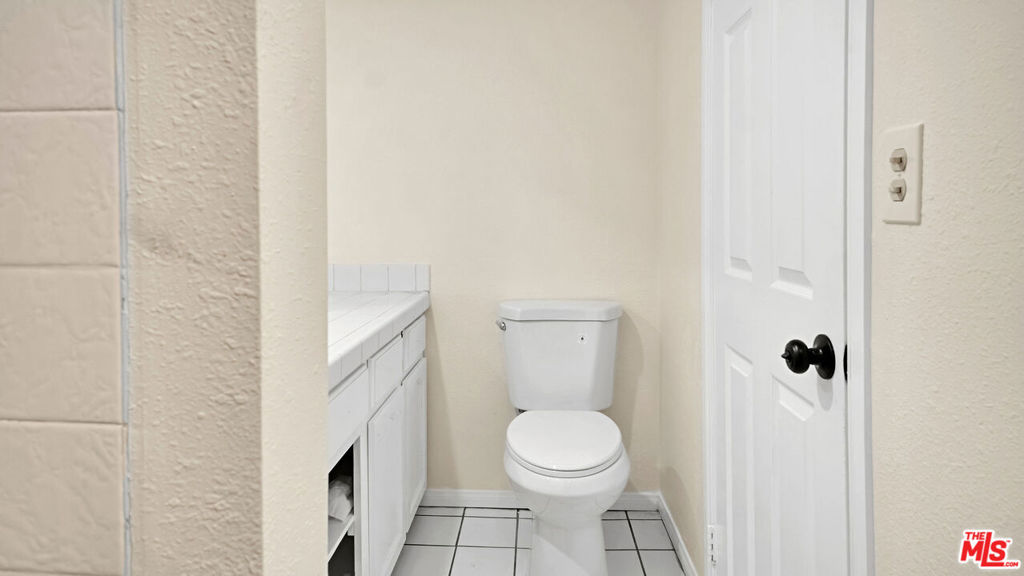 1428 W 54th Street Property Photo 18