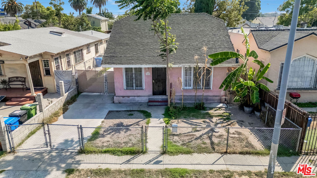1428 W 54th Street Property Photo 41