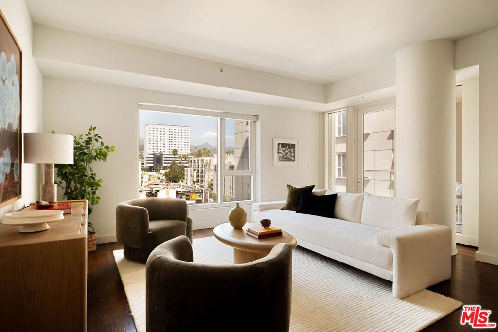 6250 Hollywood Boulevard 7g Property Photo 2
