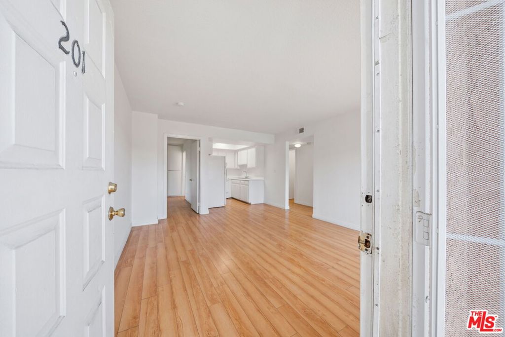 158 N Normandie Avenue 201 Property Photo 2