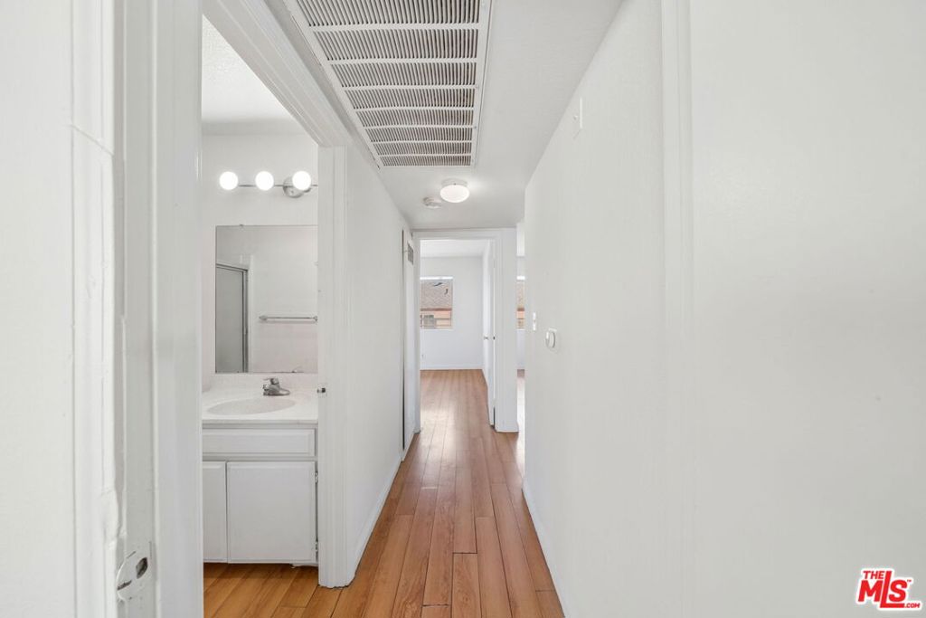 158 N Normandie Avenue 201 Property Photo 25