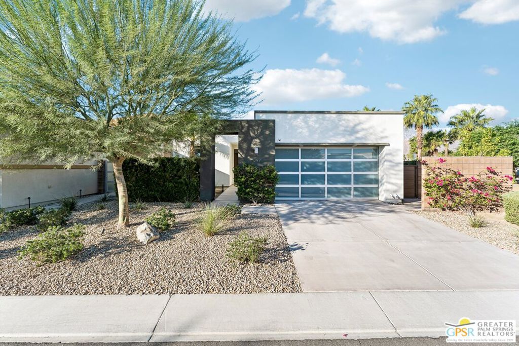 1297 Celadon Street Property Photo 29
