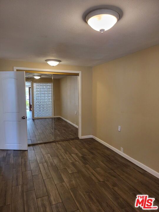 6636 Granger Avenue Property Photo 10