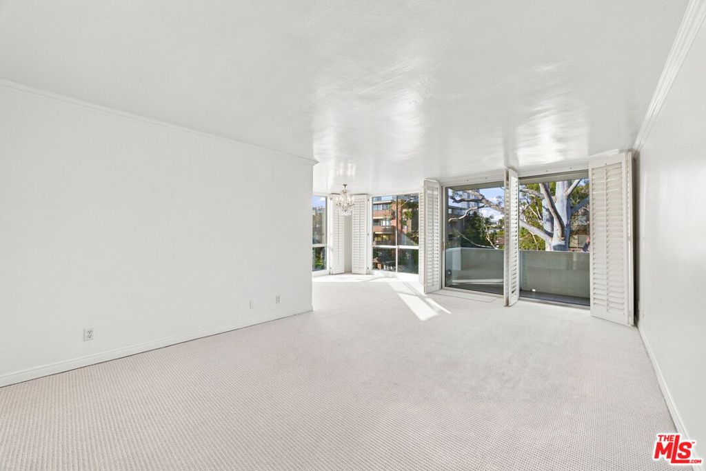2301 S Beverly Glen Boulevard 301 Property Photo 7