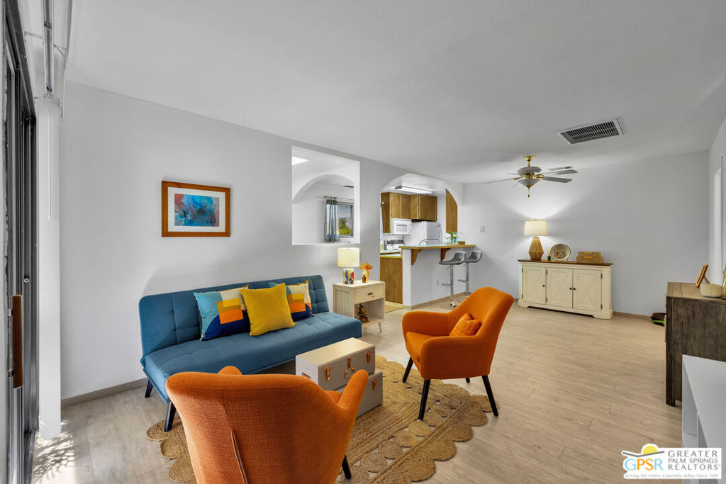 675 N Los Felices Circle #j119 Property Photo 4