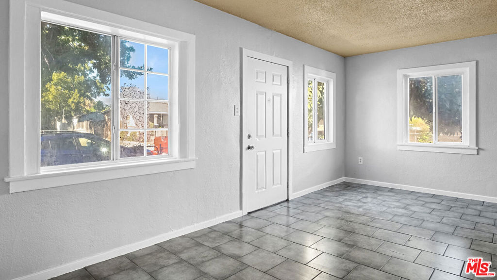 1225 W Congress Street Property Photo 24