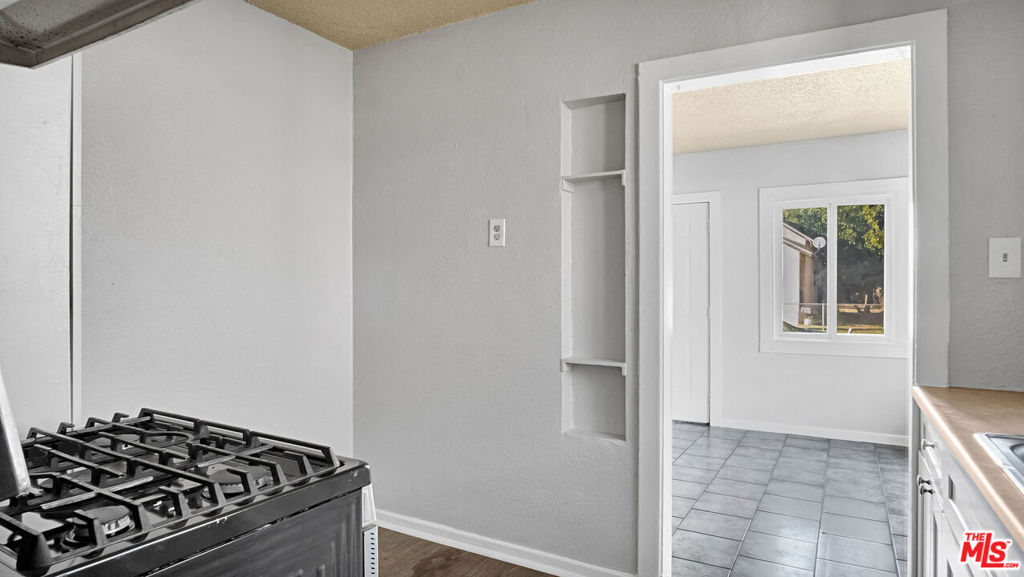 1225 W Congress Street Property Photo 32