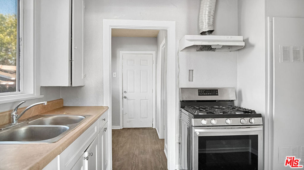 1225 W Congress Street Property Photo 33