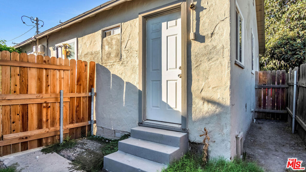 1225 W Congress Street Property Photo 36