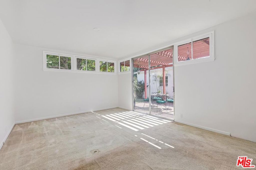 428 S Gretna Green Way Property Photo 19