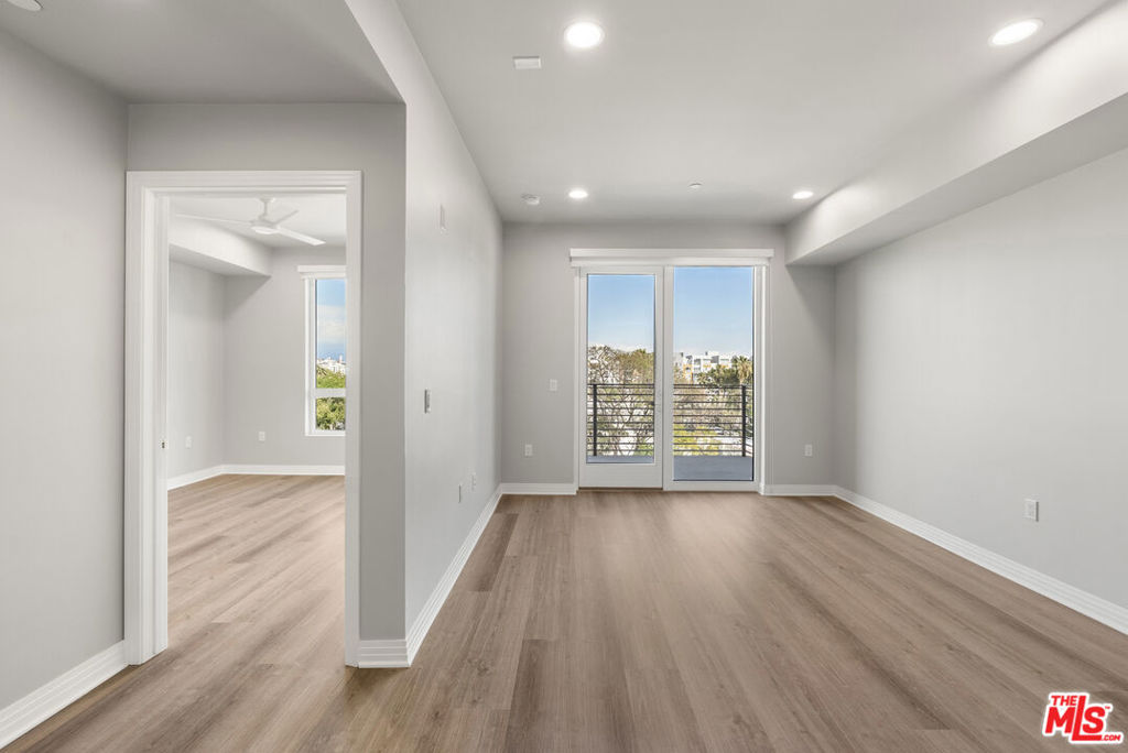 7428 Santa Monica Boulevard Ph 508 Property Photo 8