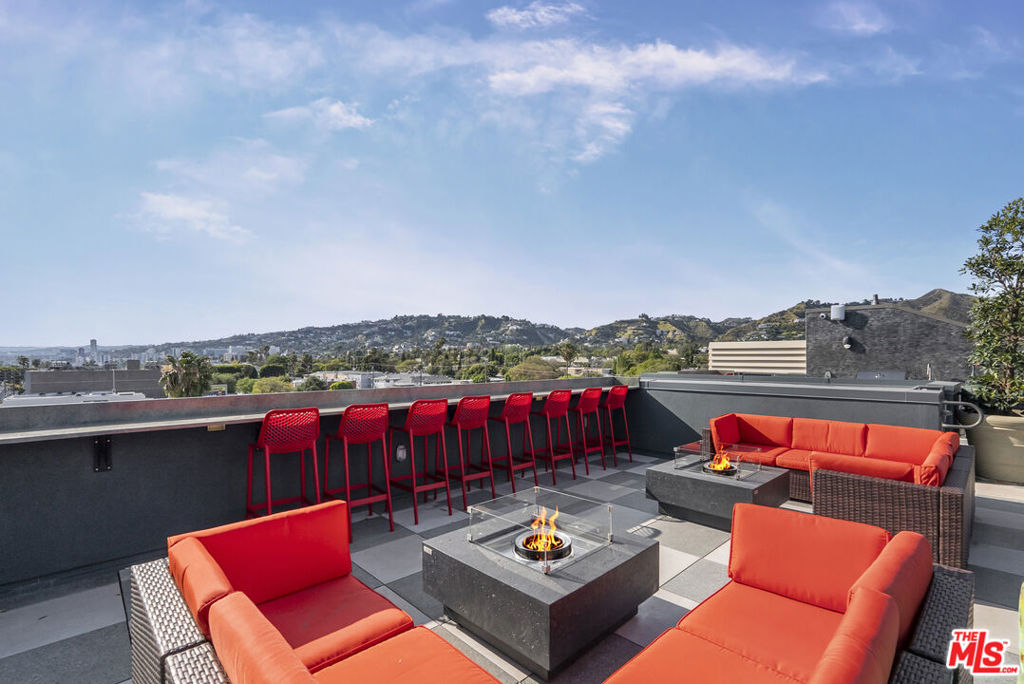 7428 Santa Monica Boulevard Ph 508 Property Photo 16