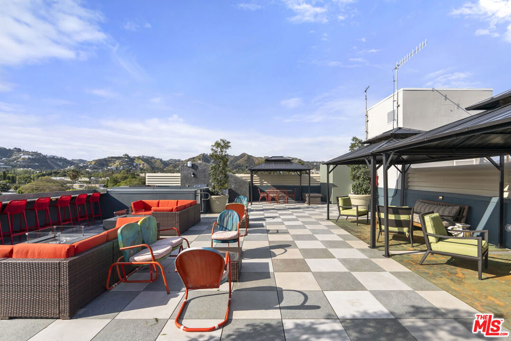 7428 Santa Monica Boulevard Ph 508 Property Photo 19